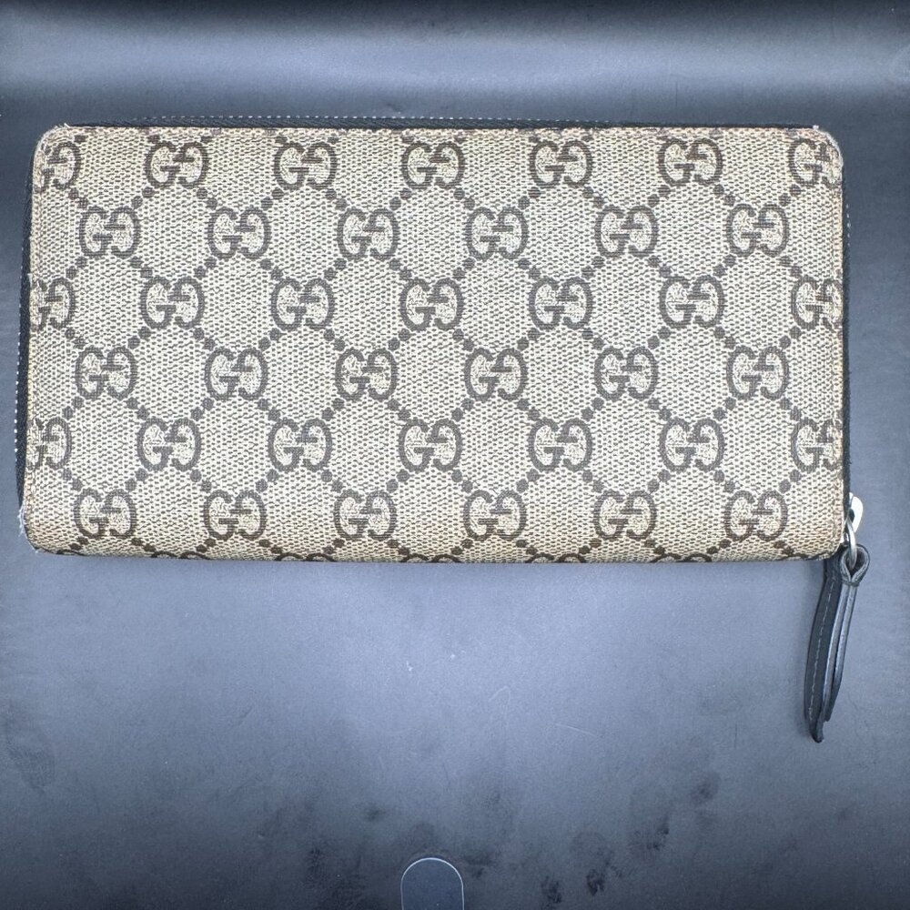 Gucci GG Supreme Tiger Zippy Wallet - Picture 2 of 10